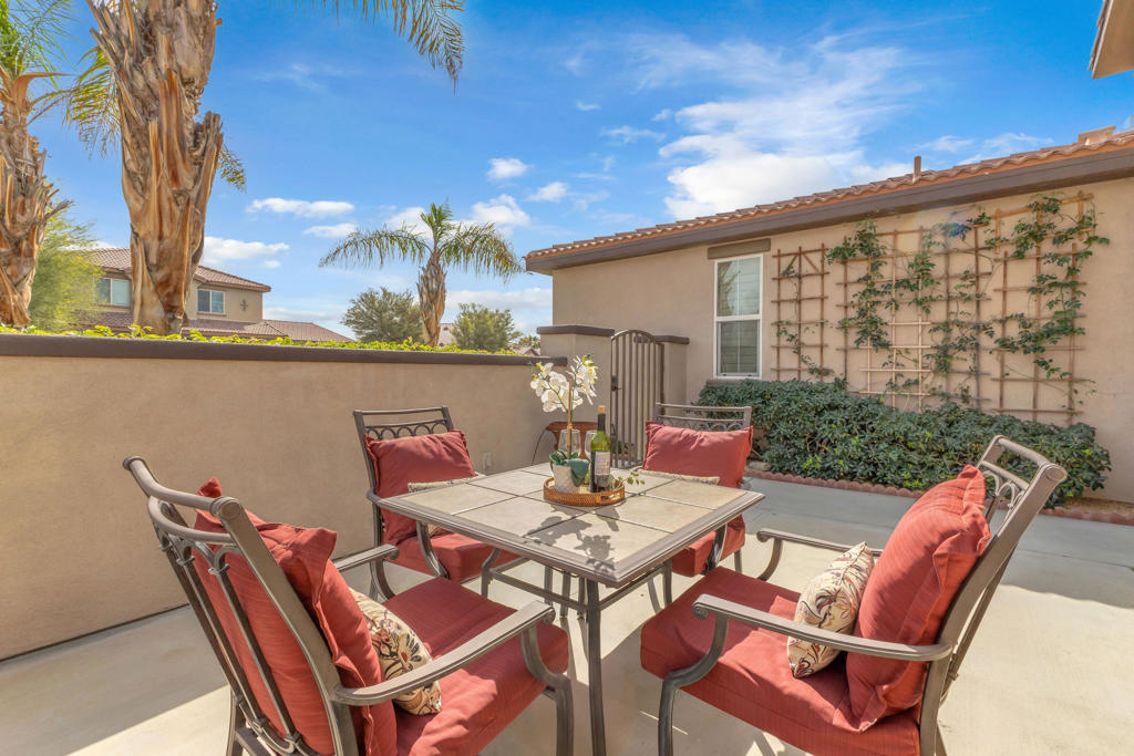 40373 Padova Drive Drive