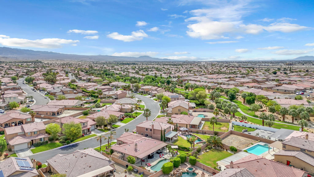 40373 Padova Drive Drive