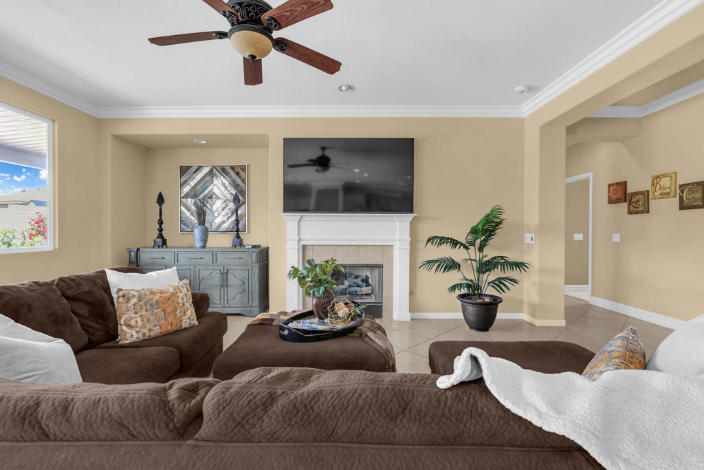 40373 Padova Drive Drive