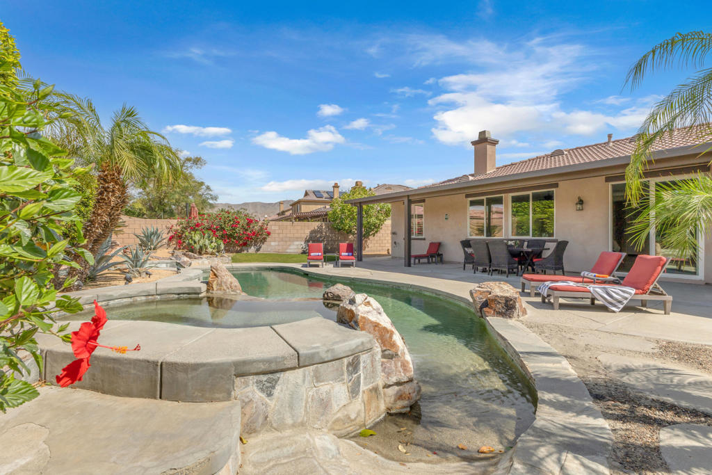 40373 Padova Drive Drive