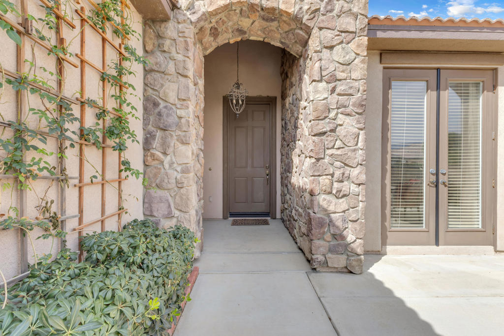 40373 Padova Drive Drive