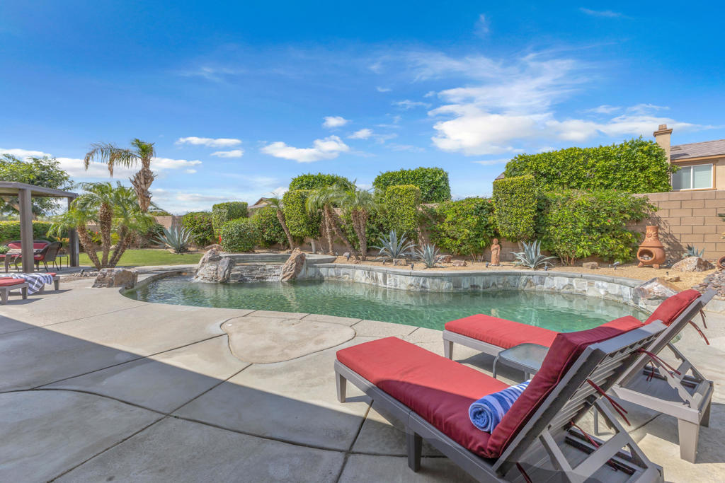 40373 Padova Drive Drive