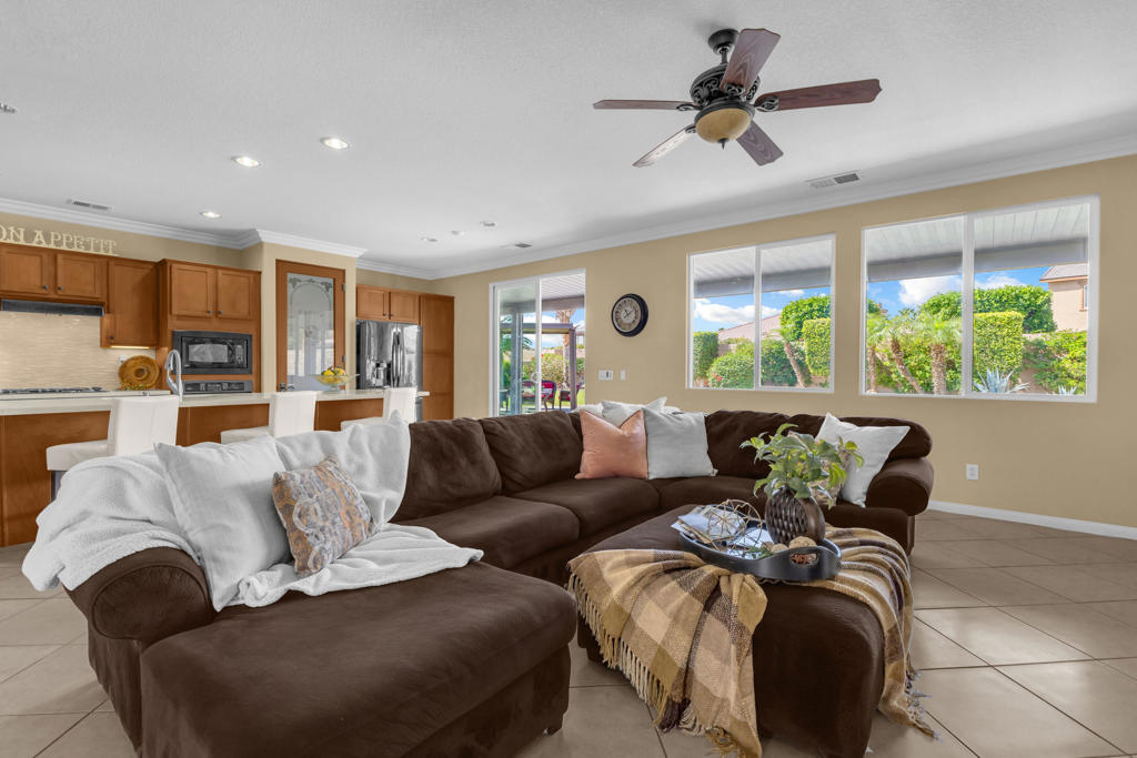 40373 Padova Drive Drive