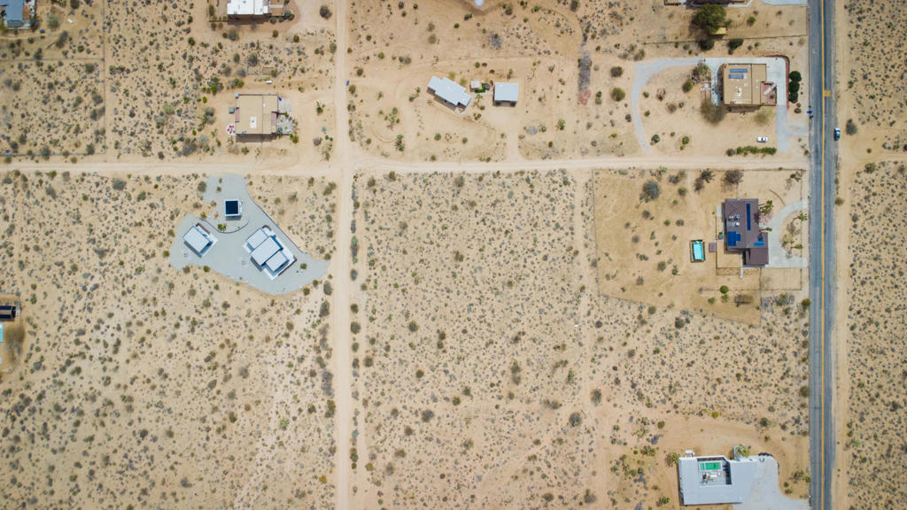 60926 Alta Vista Drive