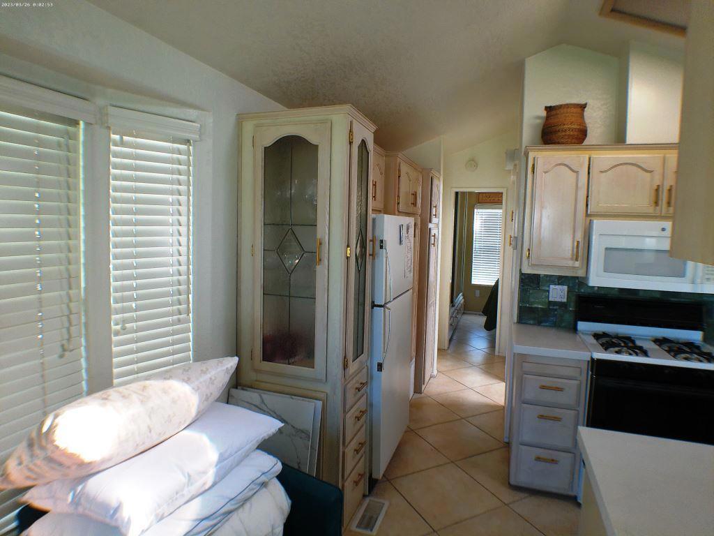 84136 Ave 44, #786 786