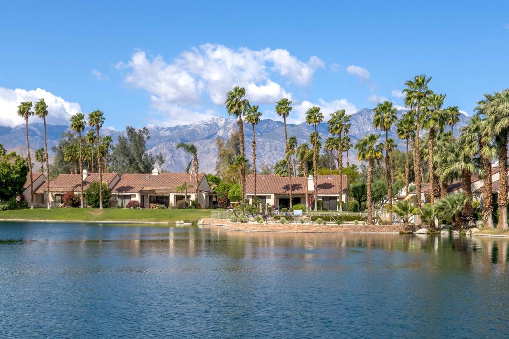 10122 Lakeview Drive