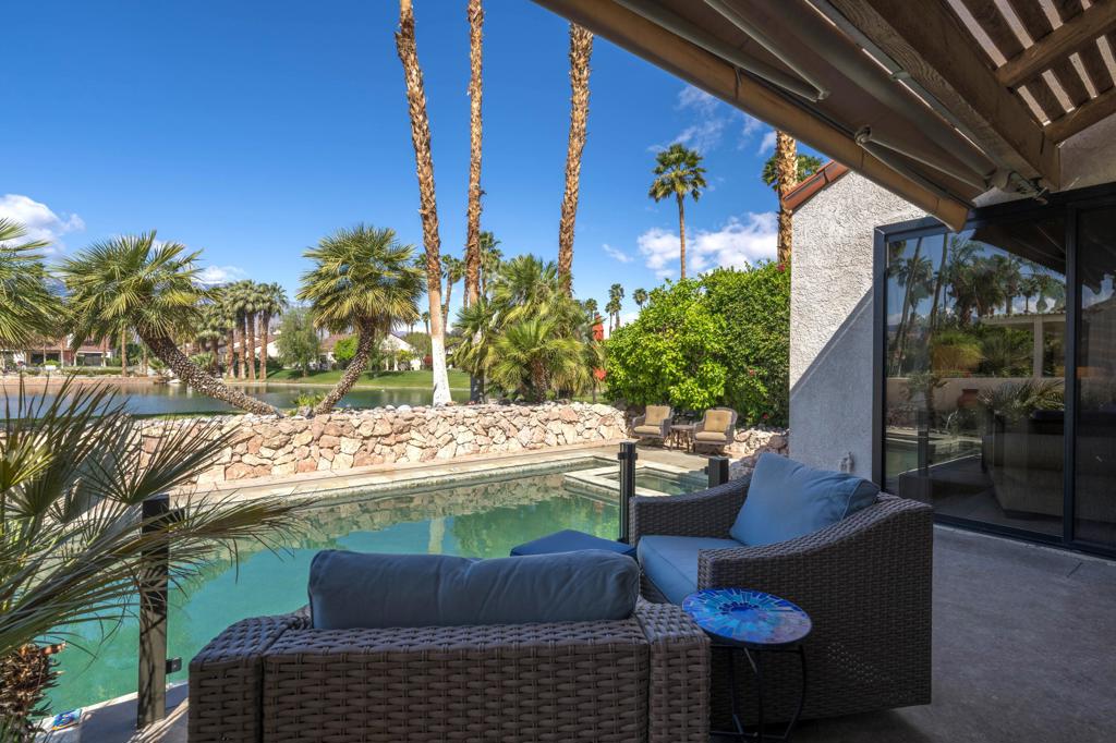 10122 Lakeview Drive