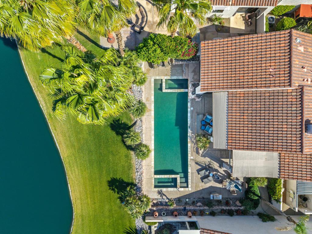 10122 Lakeview Drive