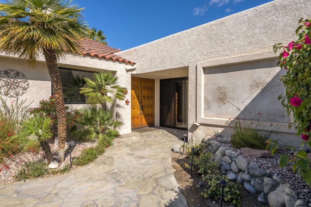 10122 Lakeview Drive