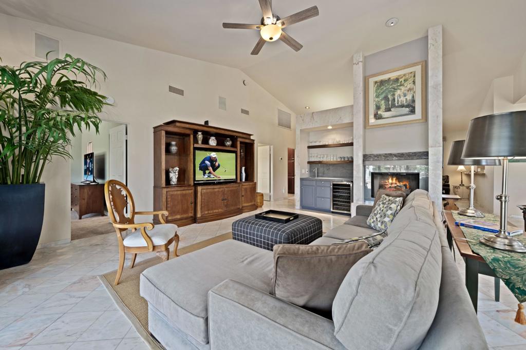 10122 Lakeview Drive