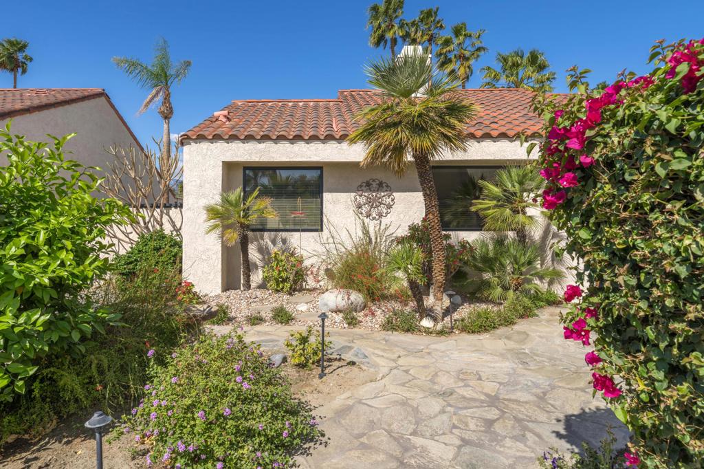 10122 Lakeview Drive