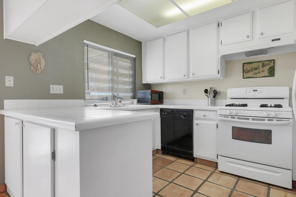 73225 Rod Laver Lane