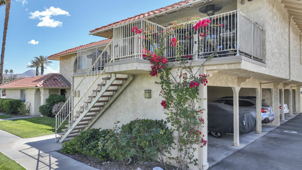 73225 Rod Laver Lane