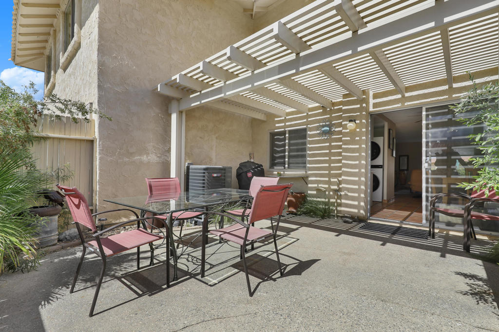 73225 Rod Laver Lane