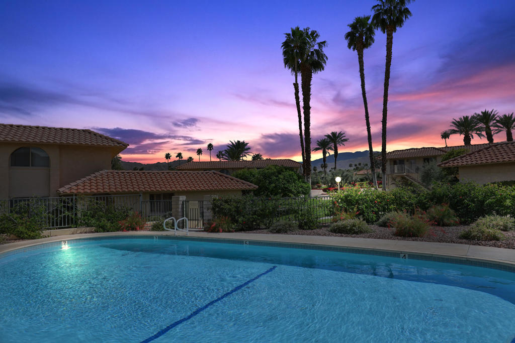 73225 Rod Laver Lane