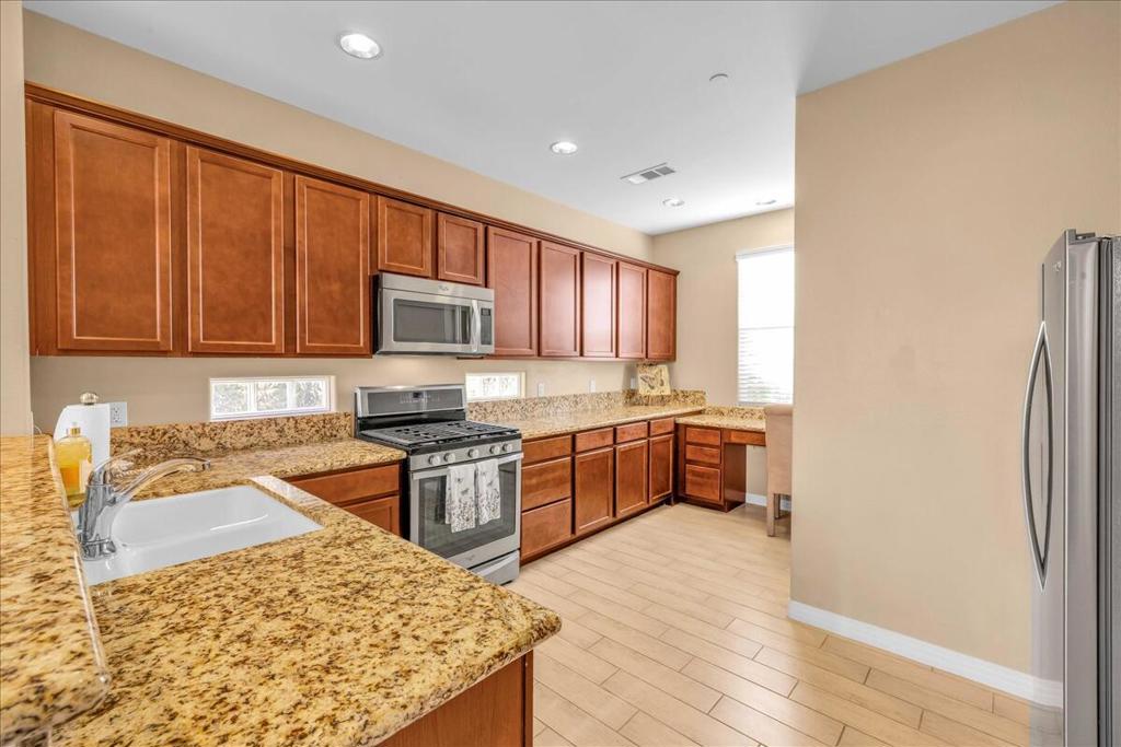 80043 Silver Sage Lane