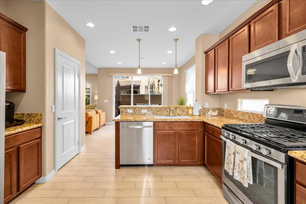 80043 Silver Sage Lane