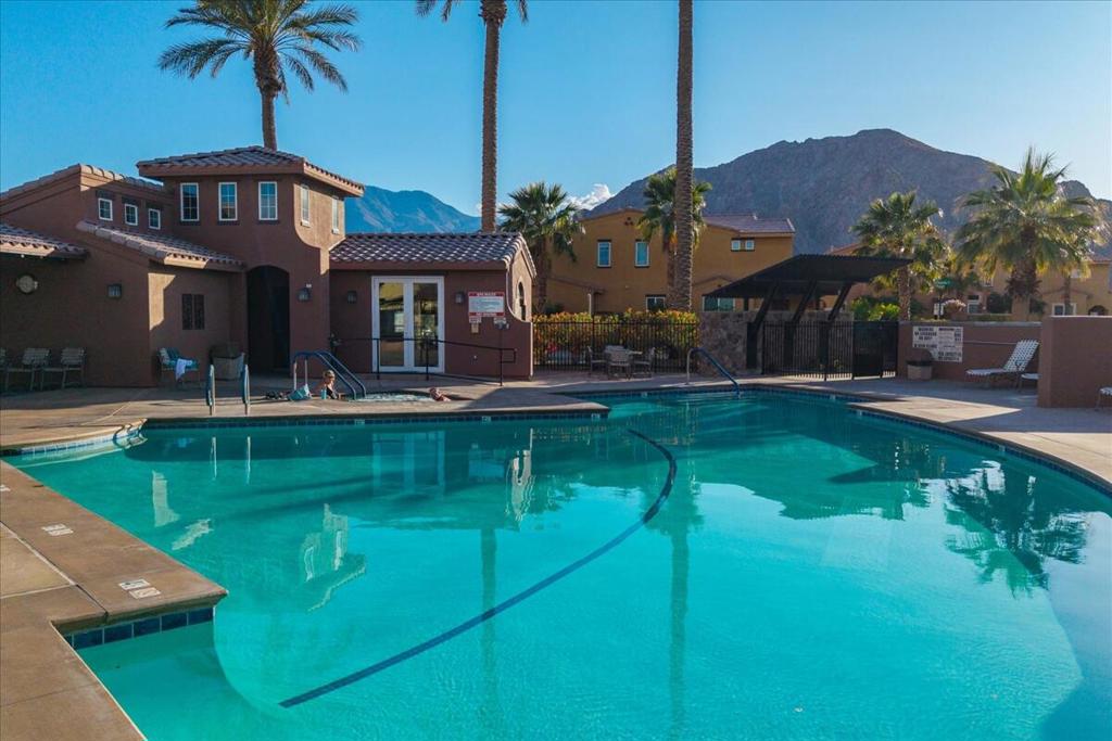 80043 Silver Sage Lane