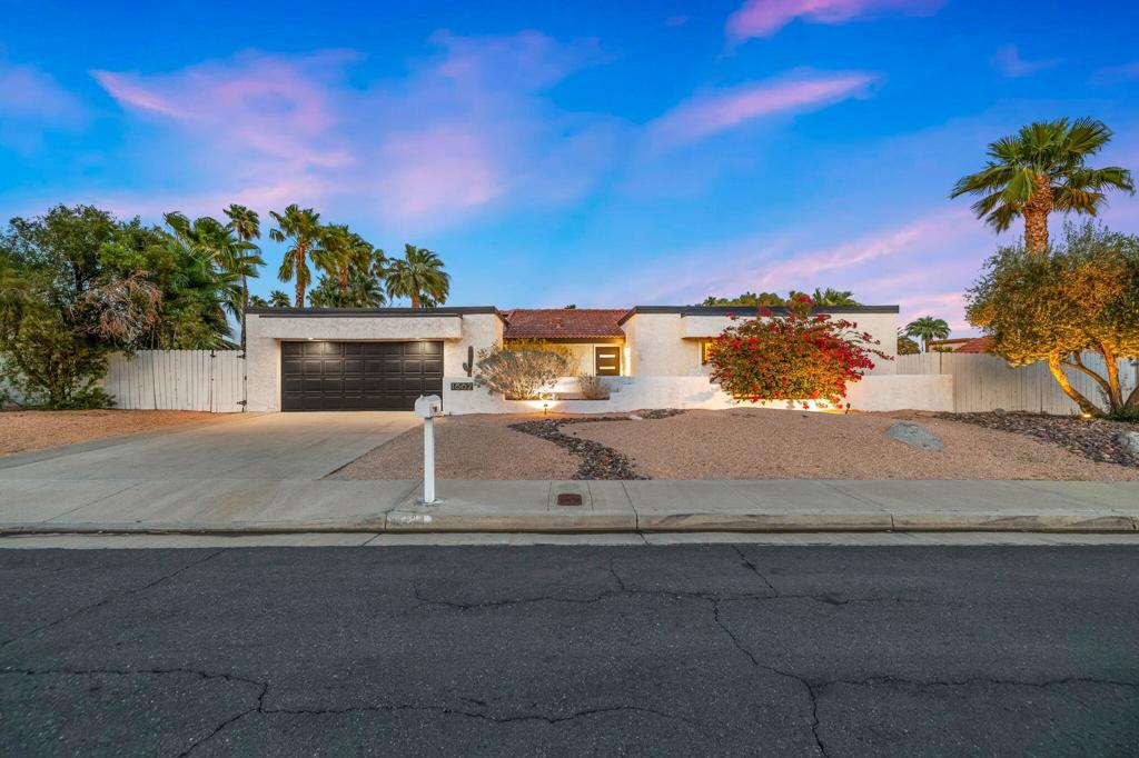 1862 N Nogales Way