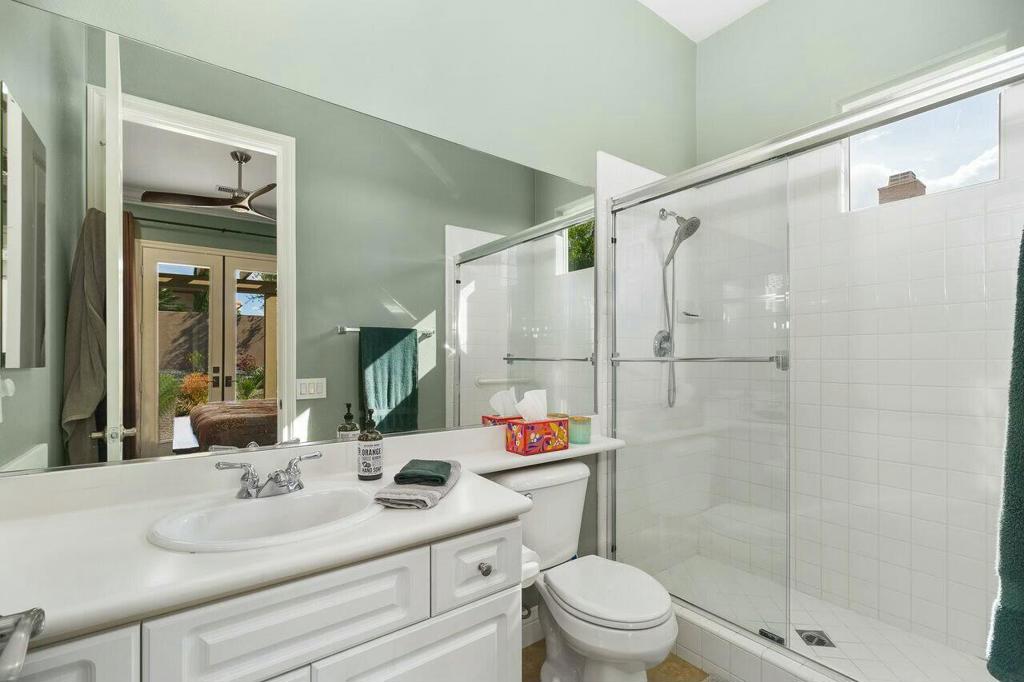 69806 Camino Pacifico