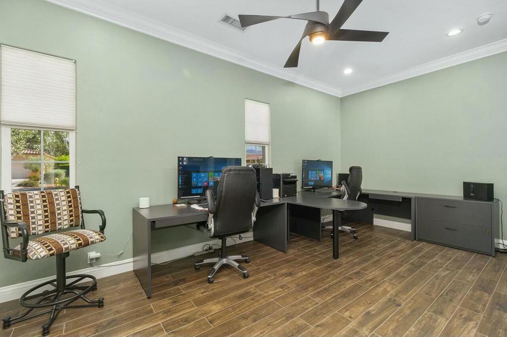 69806 Camino Pacifico