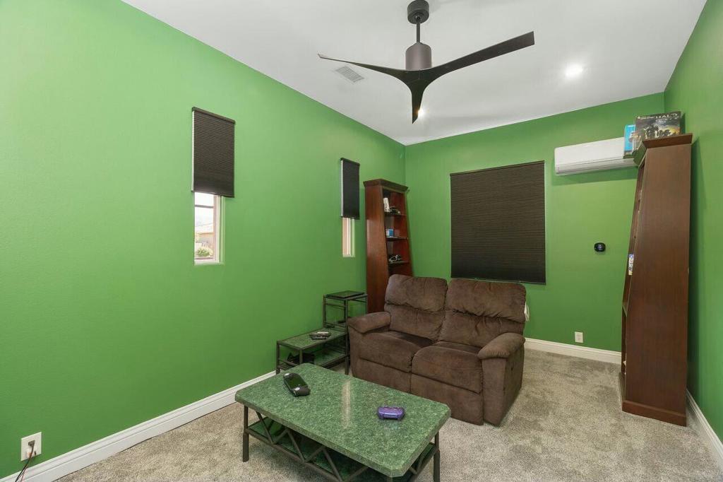 69806 Camino Pacifico