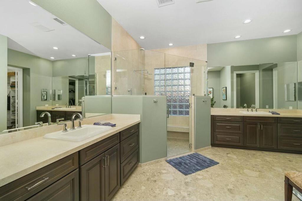 69806 Camino Pacifico