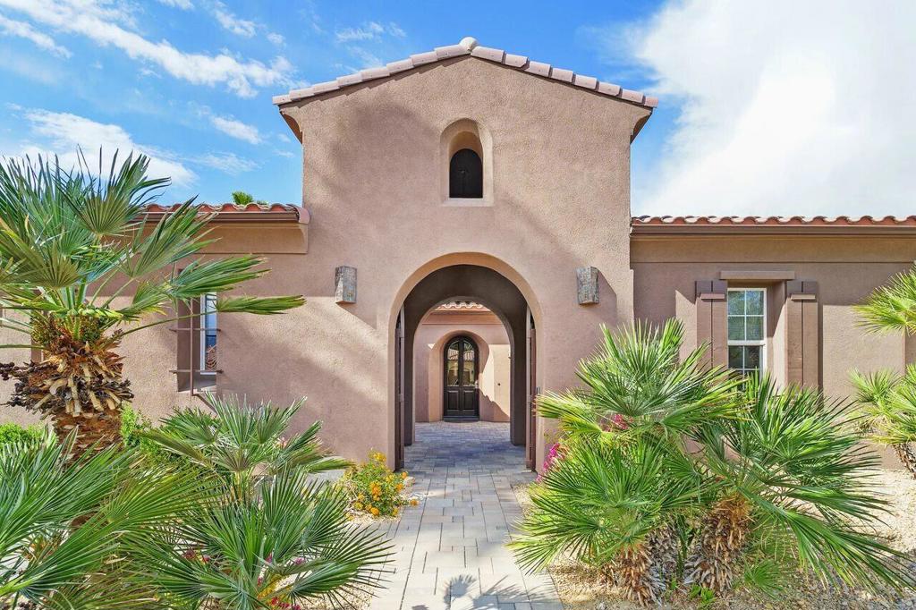 69806 Camino Pacifico