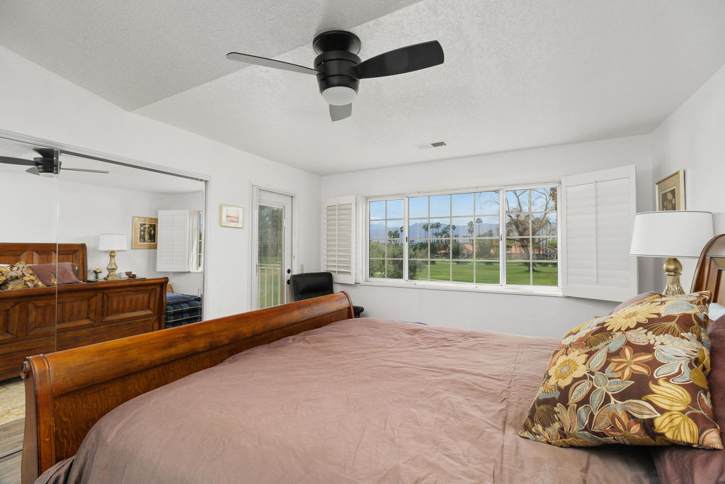 141 Desert Falls Circle