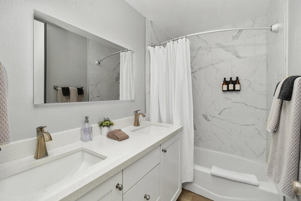 67837 N Portales Drive 245