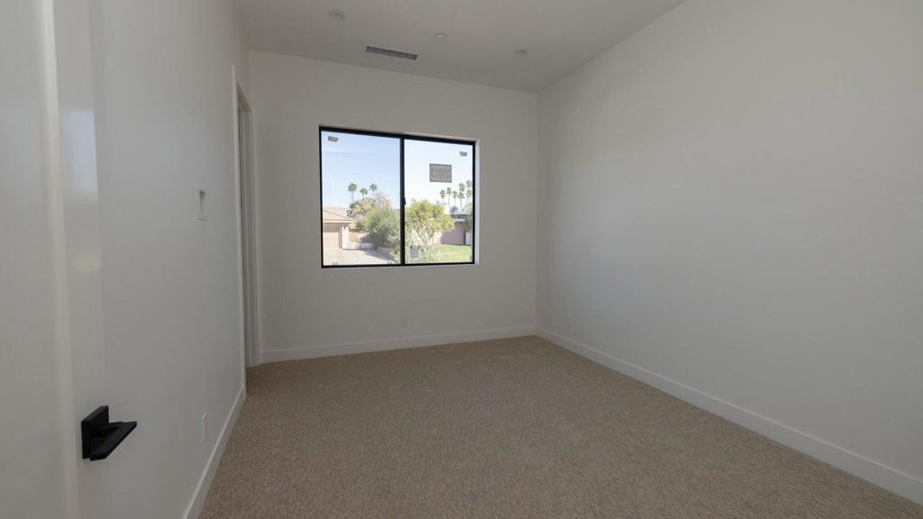 79777 Kingston Drive