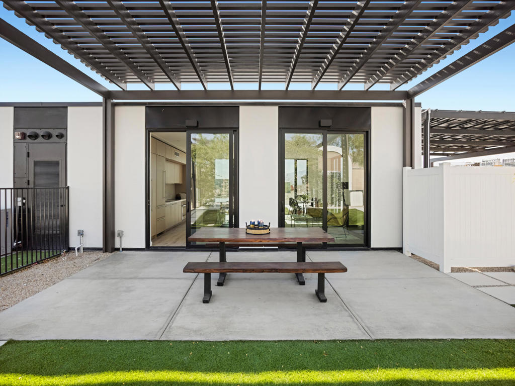 13848 Scenic Crest Circle