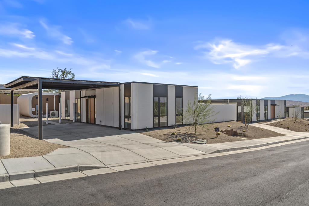 68645 Ridge Crest Way