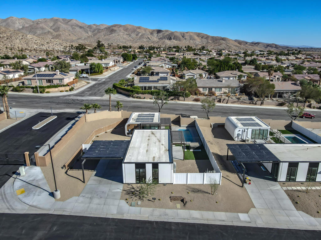 68645 Ridge Crest Way