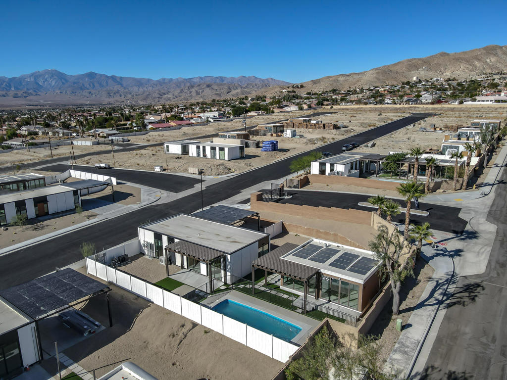 68645 Ridge Crest Way