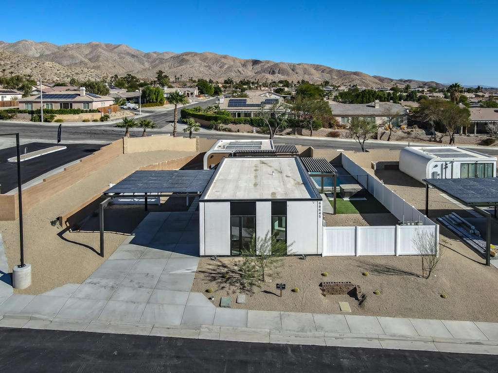 68645 Ridge Crest Way