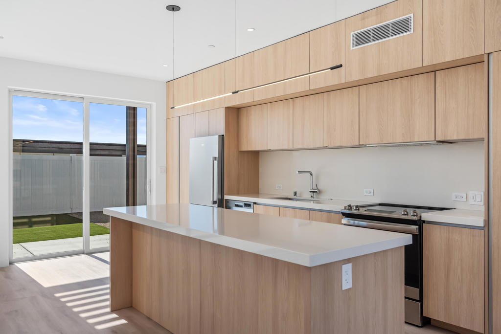 68645 Ridge Crest Way