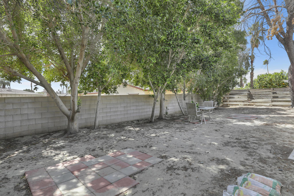 76567 New York Avenue