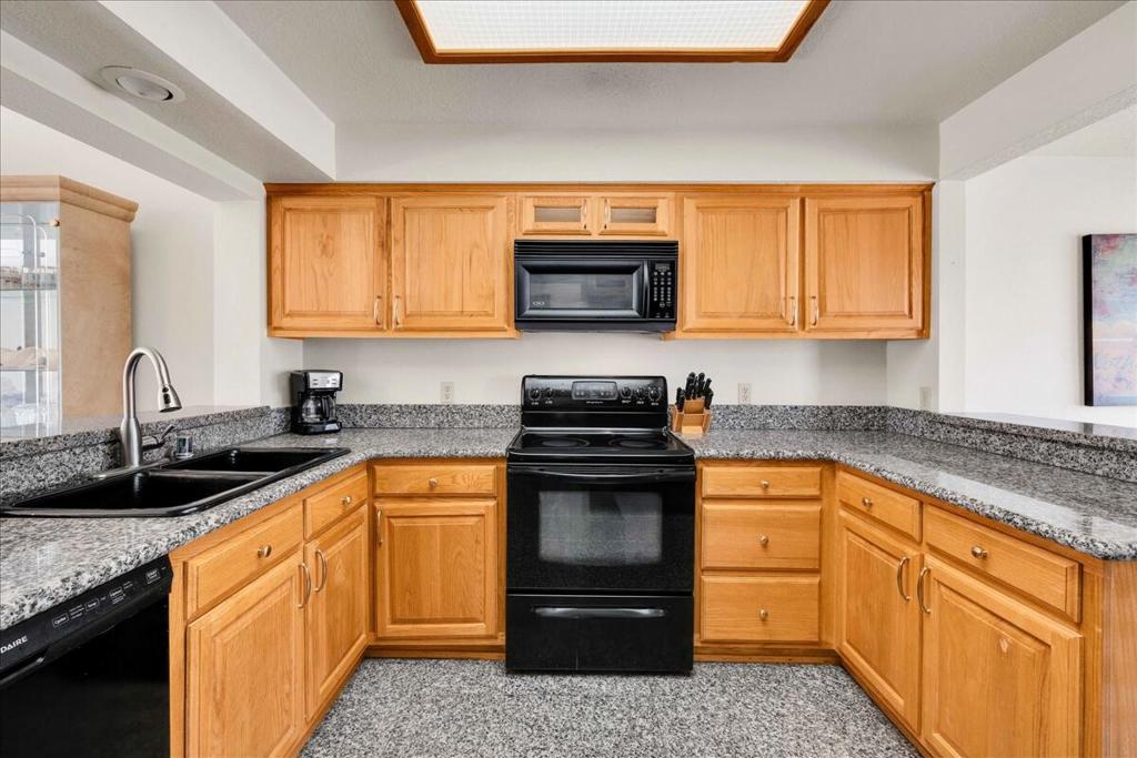 465 N Desert Falls Drive