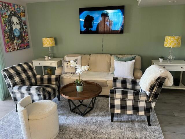 5301 E Waverly Drive 192