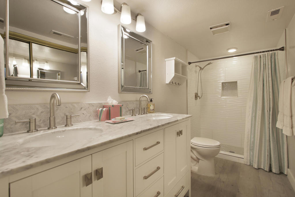 5301 E Waverly Drive 192