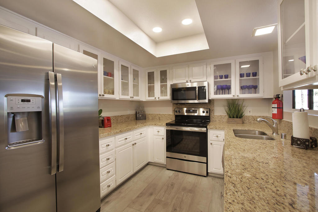 5301 E Waverly Drive 192