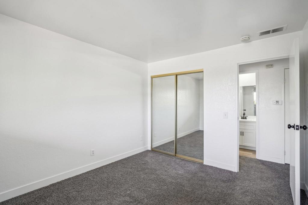2825 N Los Felices Road 209