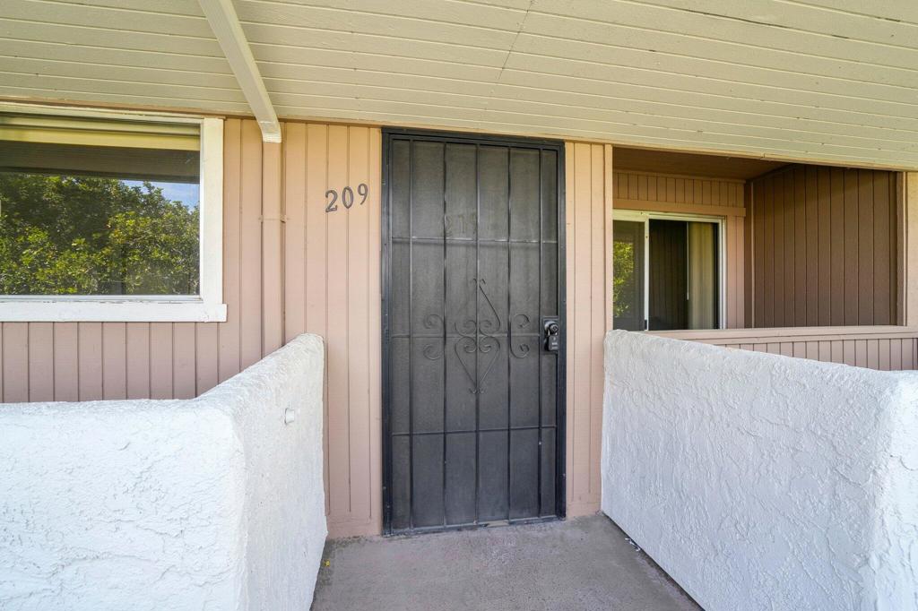 2825 N Los Felices Road 209
