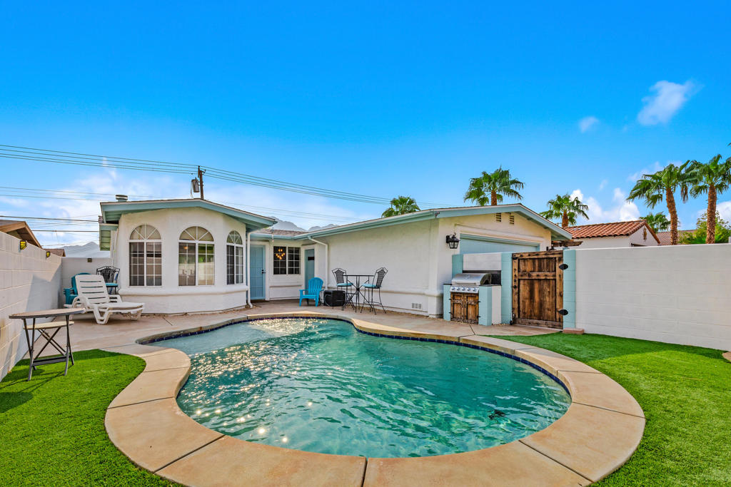 52790 Avenida Obregon