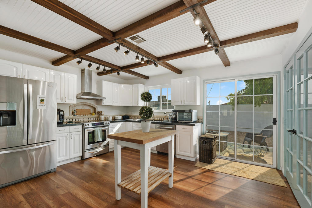 52790 Avenida Obregon