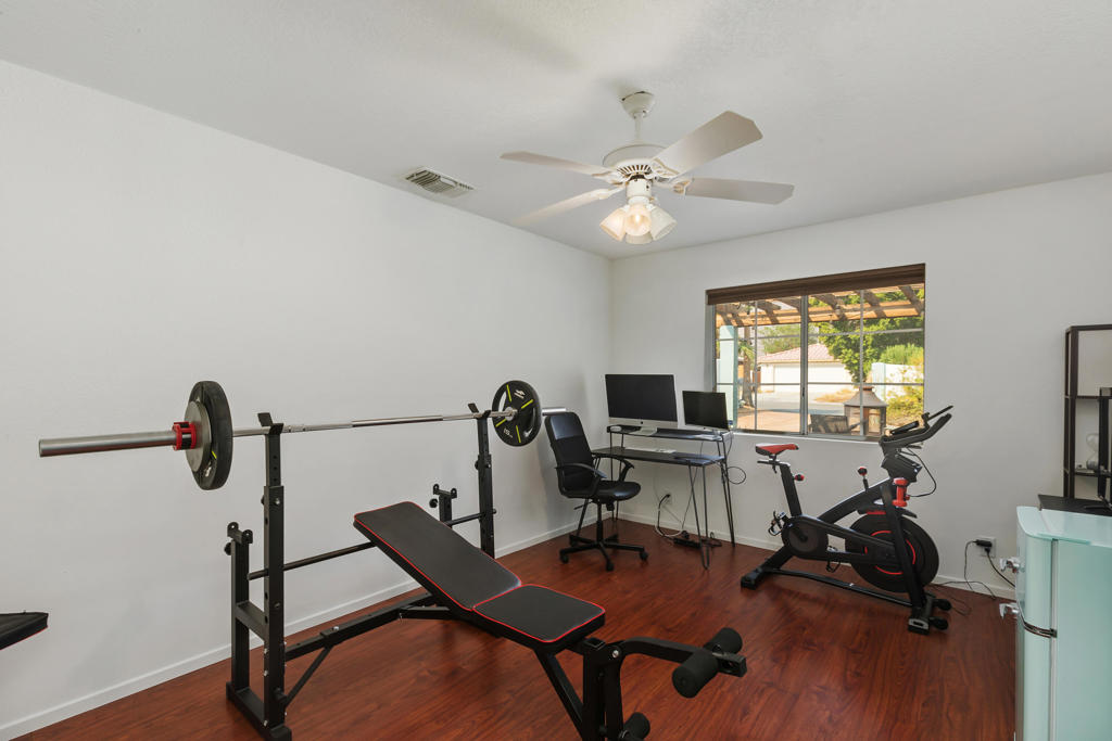 52790 Avenida Obregon