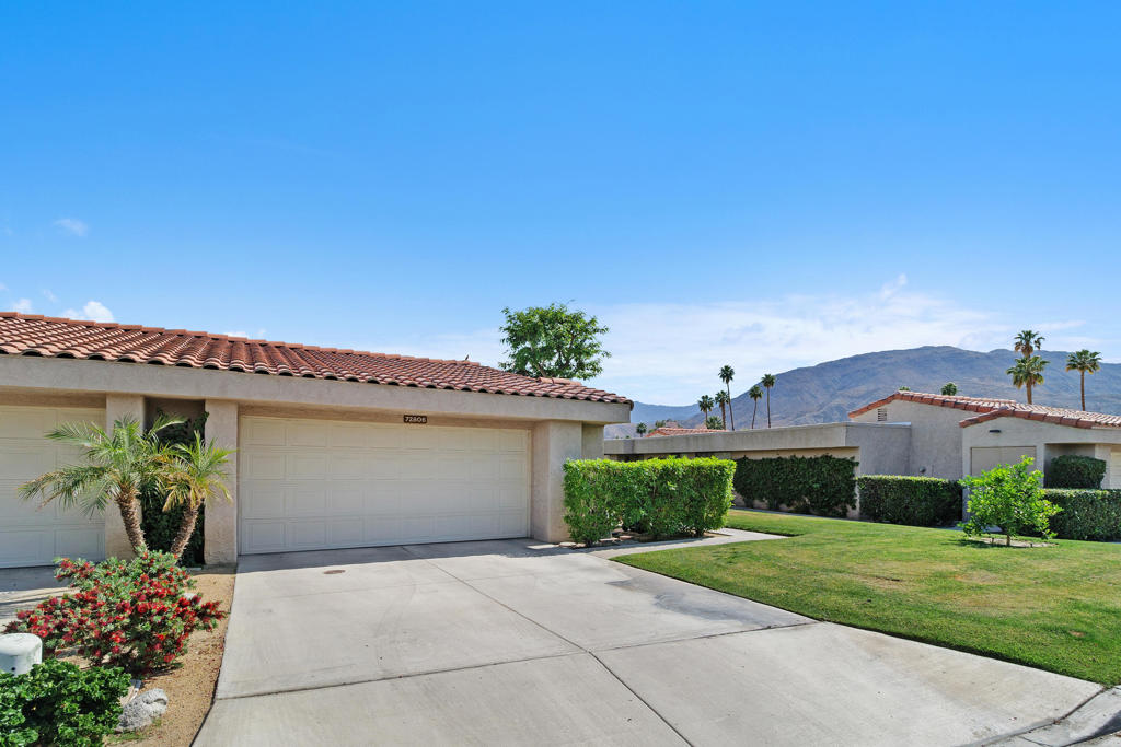 72806 Fleetwood Circle