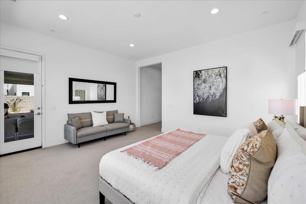 49901 Crescent Passage