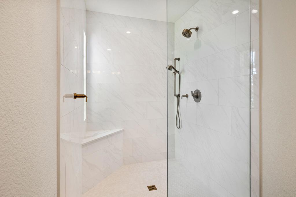 73465 Irontree Drive